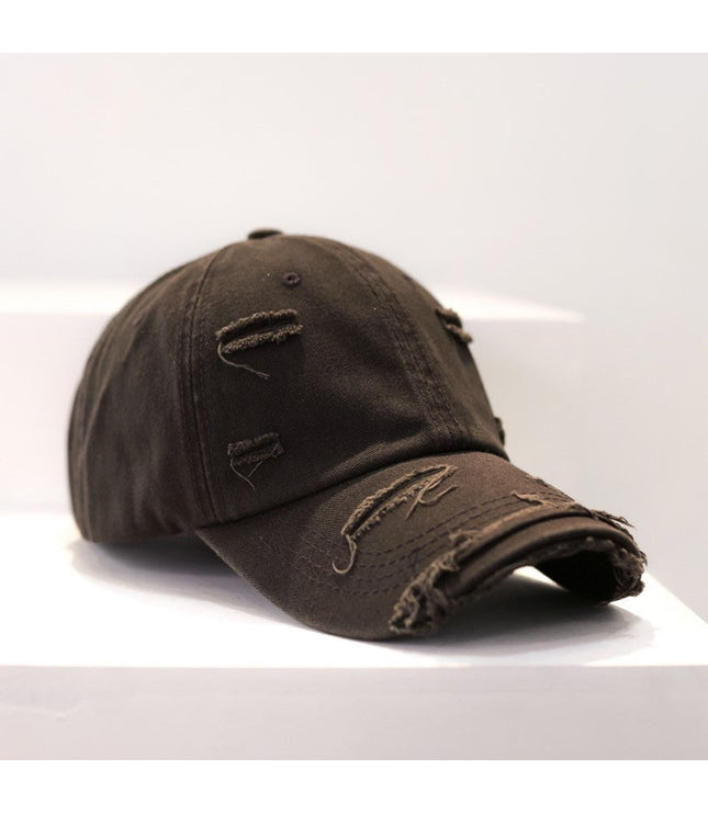 Zerrissene Cap
